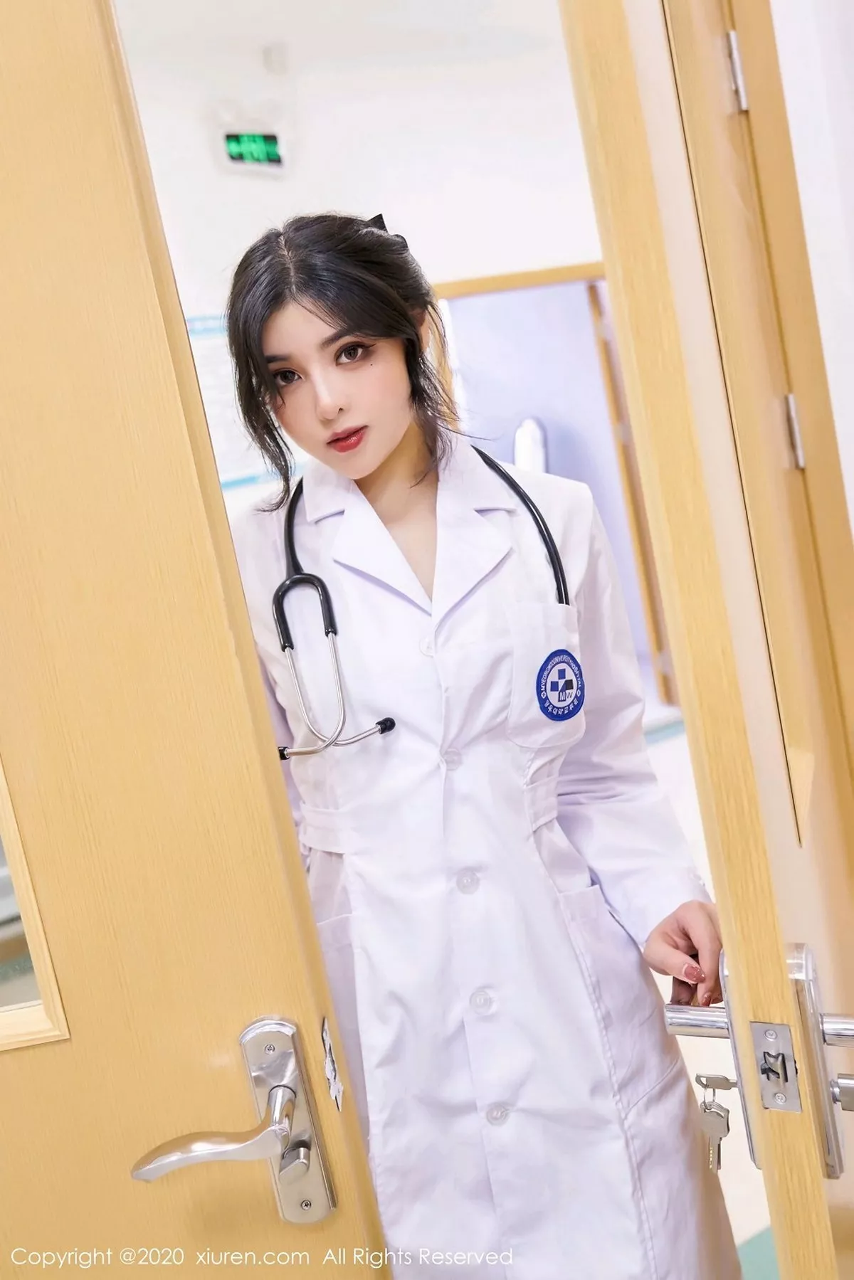 [XiuRen秀人网]第2925期韩静安写真-秀人资源网